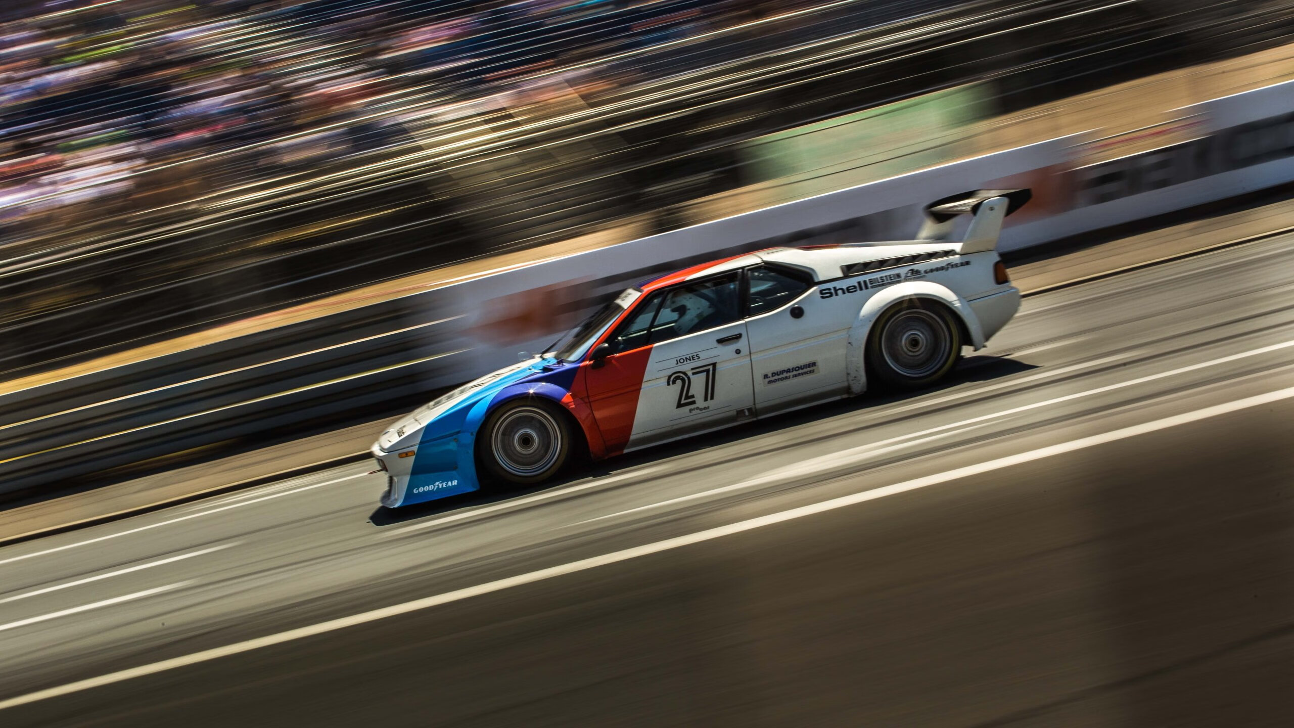 足球世俱杯-_魔术队士气高涨，期待突破难关_，魔术队战术