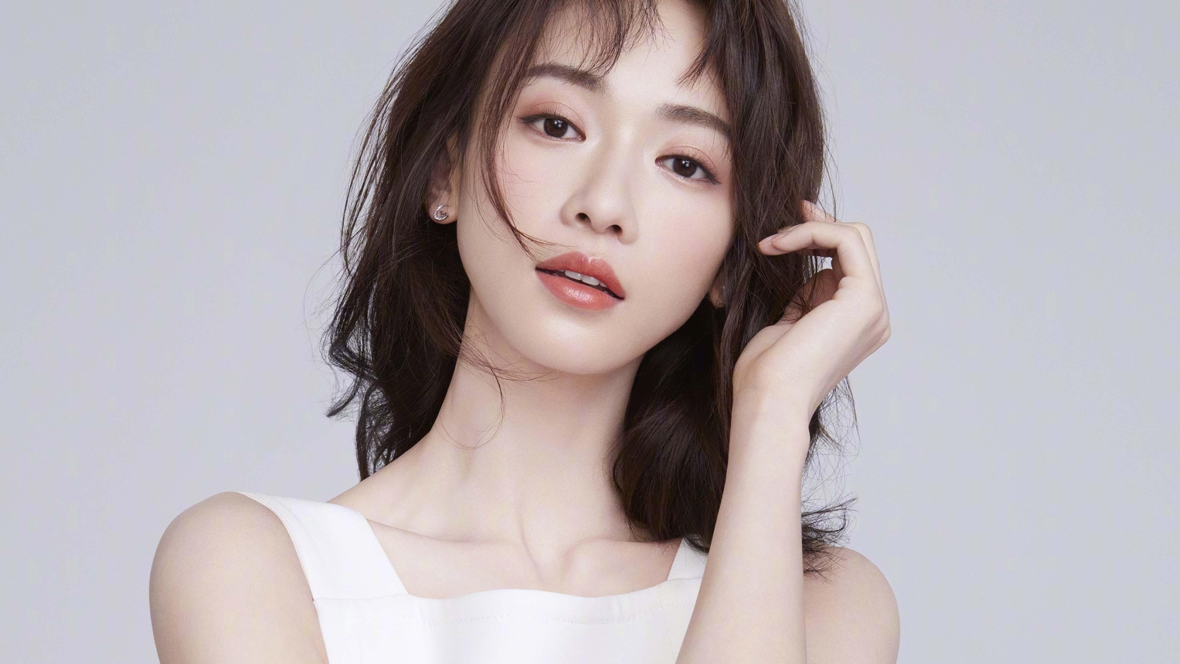 德甲球员表现持续升华,战绩稳中有升,德甲球星