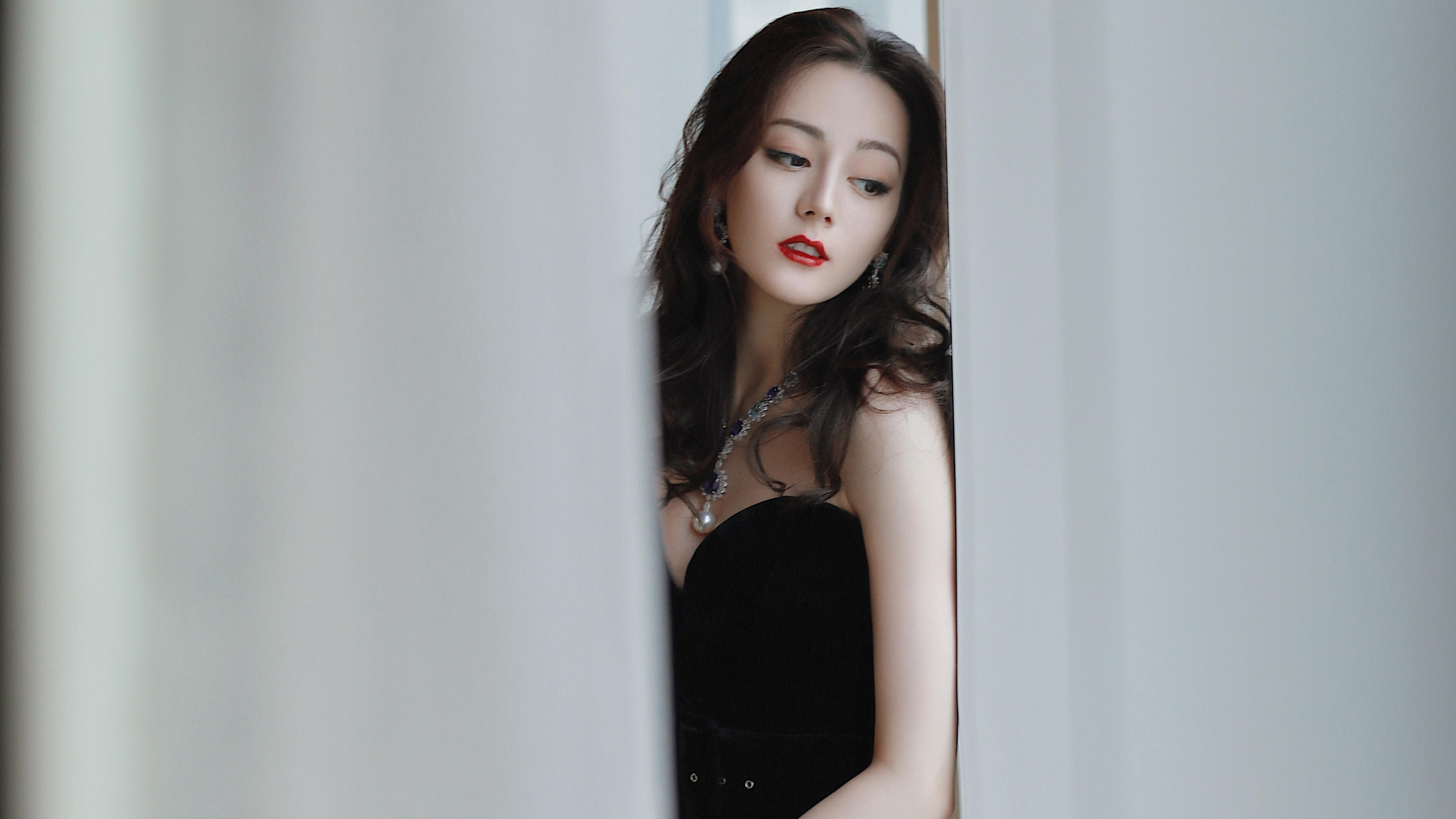 比赛总结:团队协作和精准投篮是取胜的重要因素!,篮球的团队协作精神在建立社会人际关系中的作用